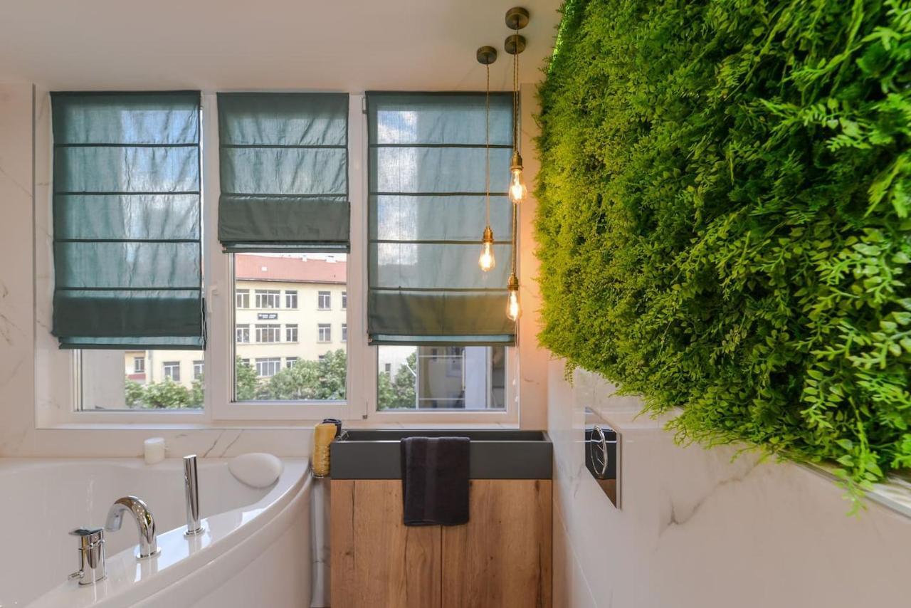 Urban Eden - Lux & Style, 2-Bedroom, 2-Bathroom Sofia Ngoại thất bức ảnh